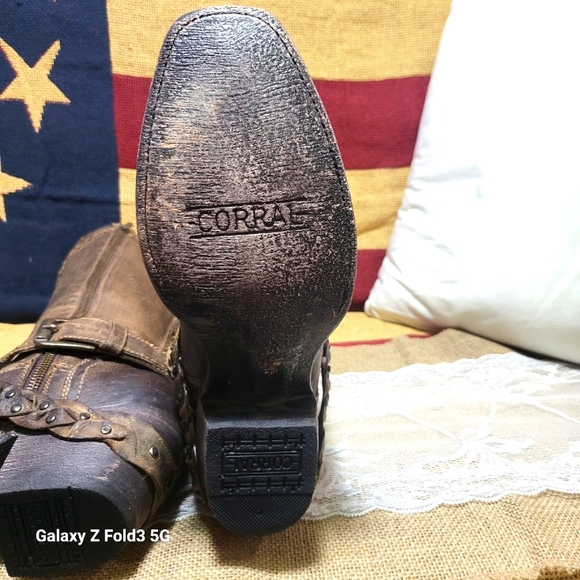 Super sexy CORRAL WOMEN'S WOVEN STUD & HARNESS BOOTS - SQUARE TOE - Picture 6 of 8